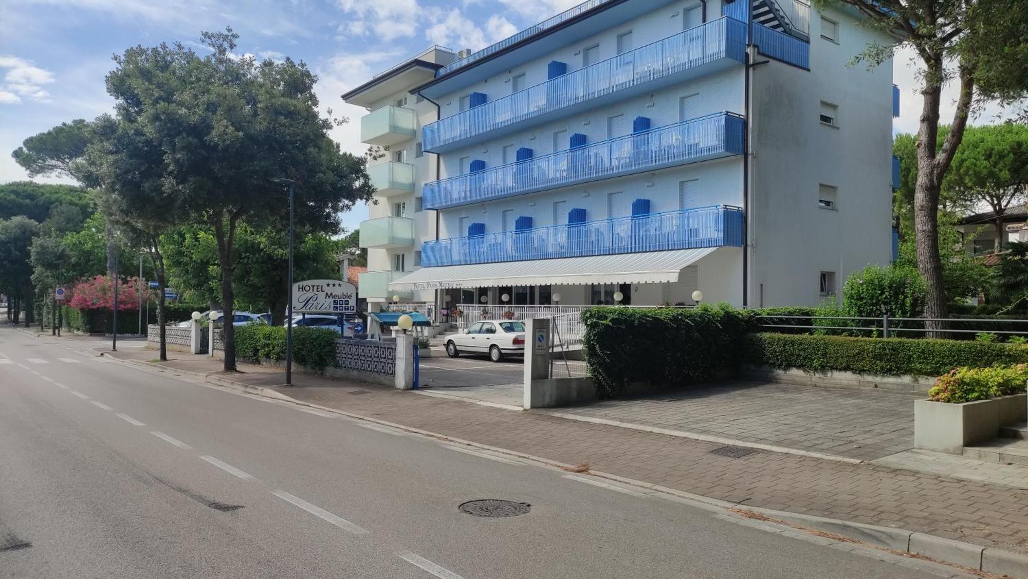 Hotel Paris Lignano Sabbiadoro Dış mekan fotoğraf